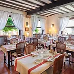 Arraya Hotel Sare
