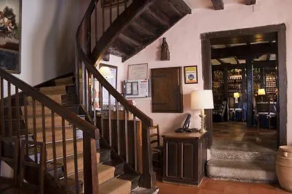 Arraya Hotel