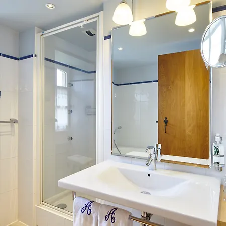 Hotel Arraya 4*